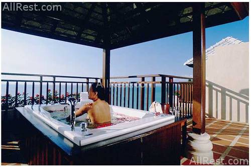 Ban Laem Sai Beach Resort & Spa 3